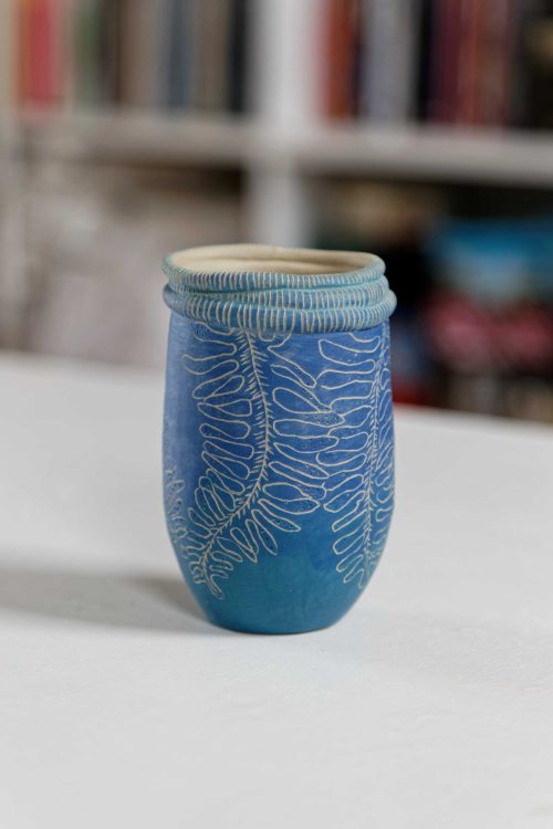 Vase aux feuilles bleues (petit)