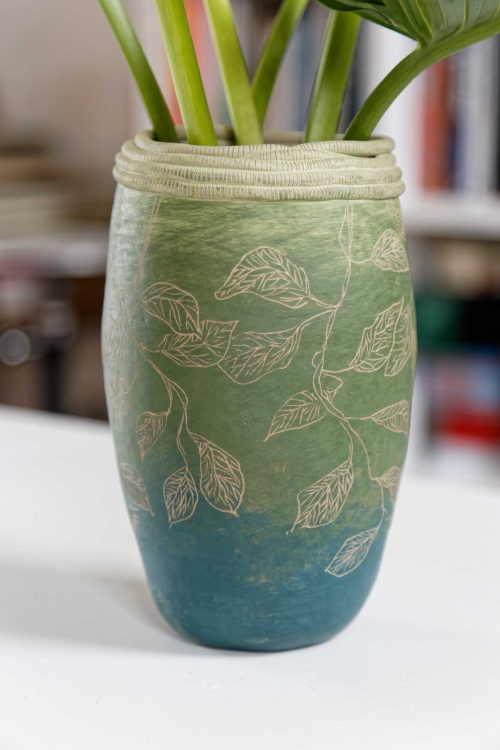 Vase aux feuilles vertes (grand)
